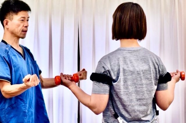 耳鳴りの再発予防のために加圧トレーニングを行います。